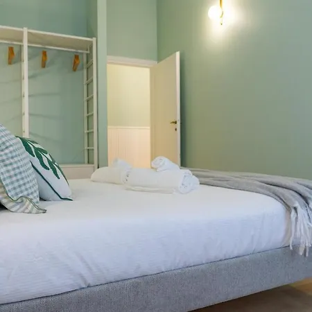 Near Colosseo Comfortable In San Giovanni Apartment Rom