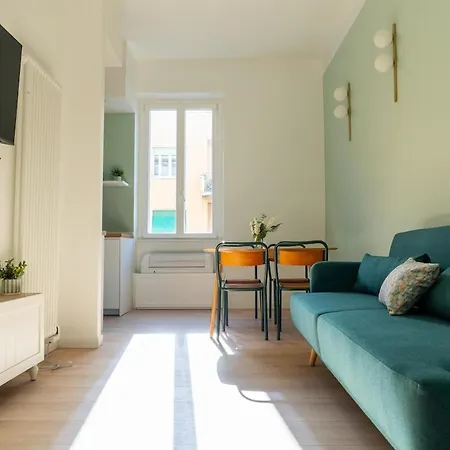 Near Colosseo Comfortable In San Giovanni Apartment Rom